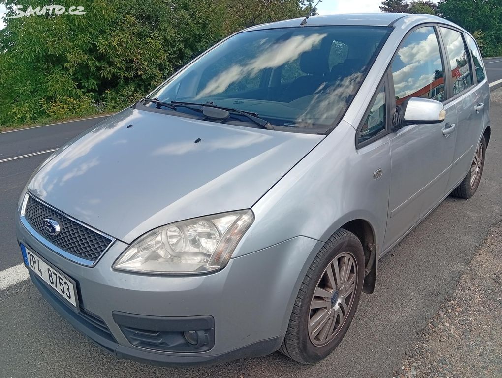 Ford C-MAX, 1.6i Ghia, koupeno v ČR